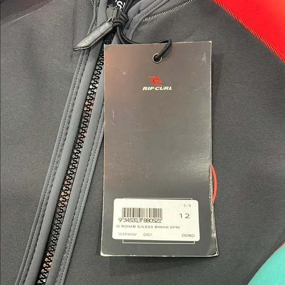 Rip Curl Gray and Aqua Sleeveless Wetsuit with Red Accents - Picture 3 of 5